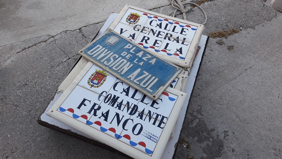 Compromís retirada de noms de carrers franquistes